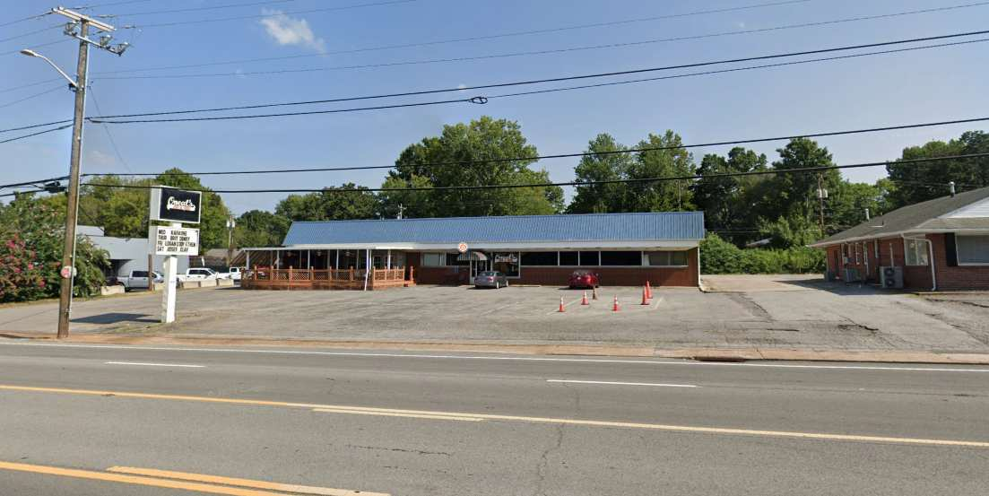 1979 Madison St, Clarksville, TN 37043