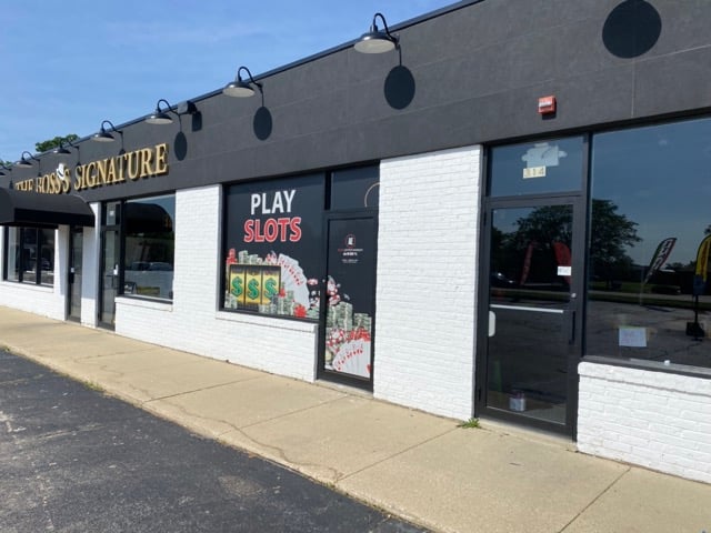 314 S Main St, Bartlett, IL 60103