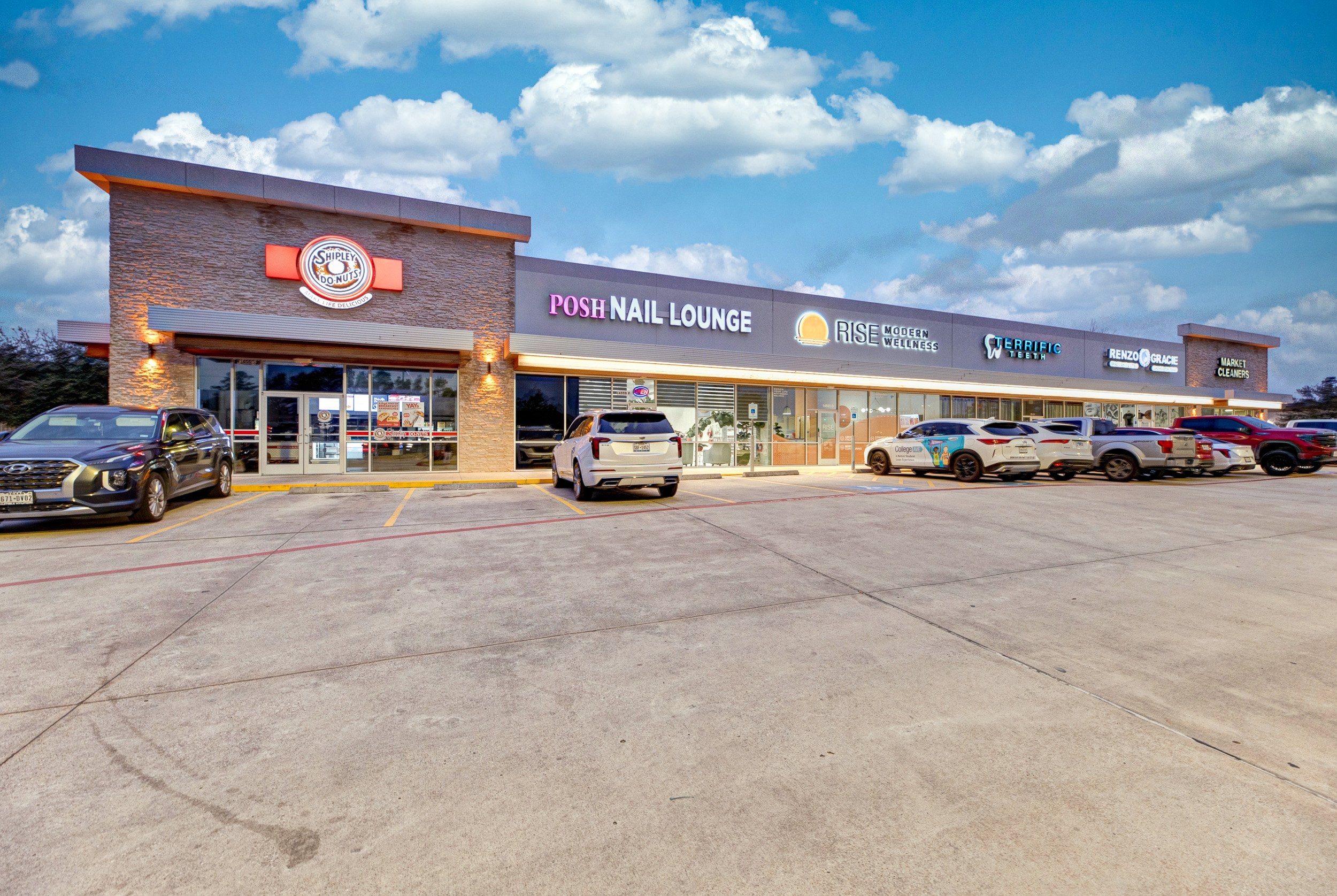 14555 W Lake Houston Pkwy, Houston, TX 77044