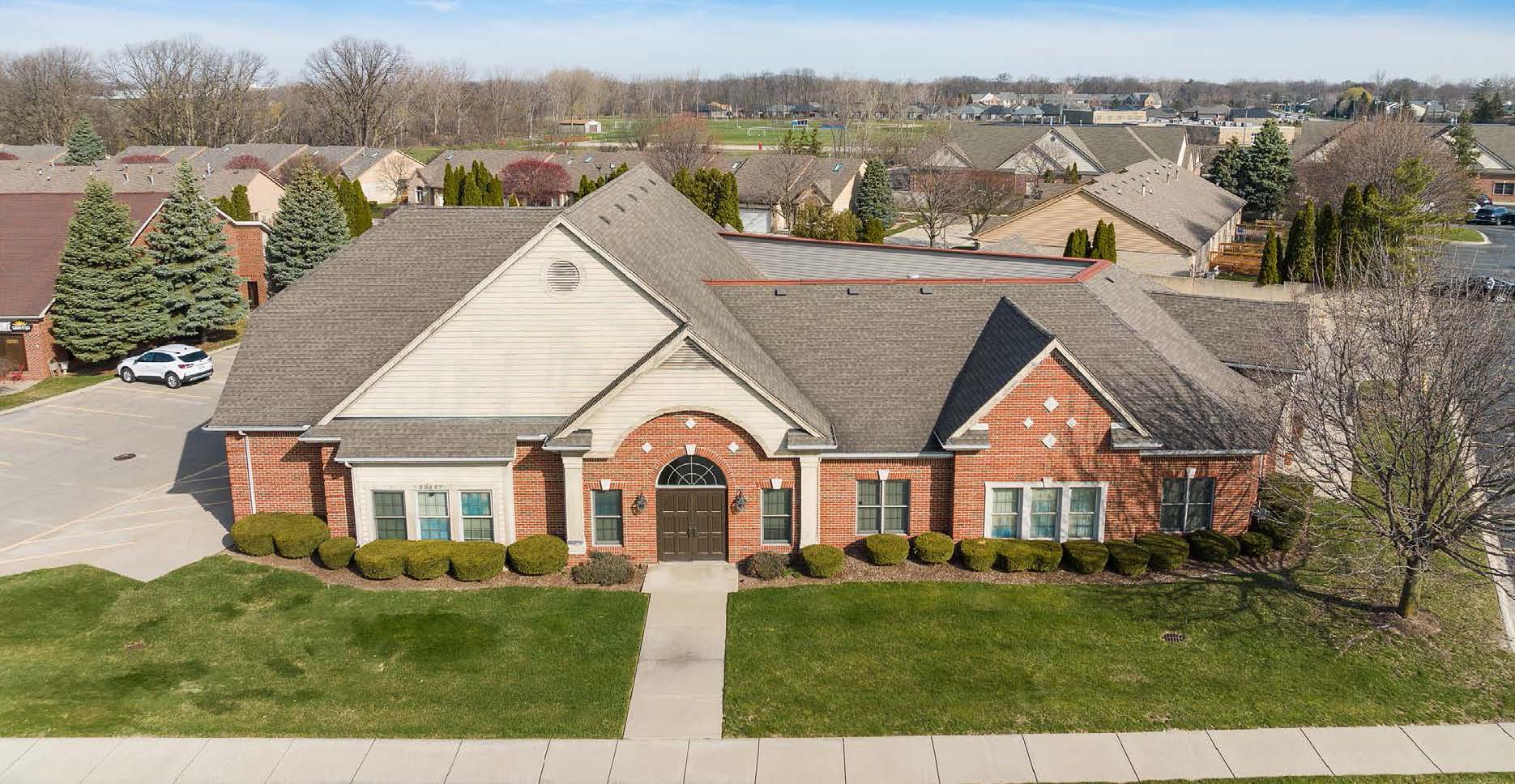35807 Moravian Dr, Clinton Township, MI 48035