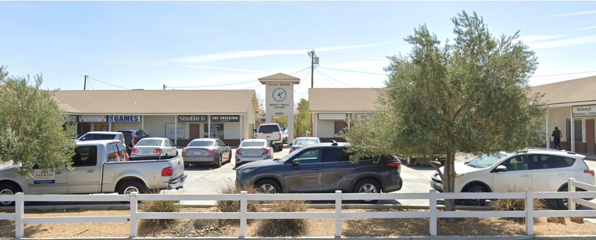 16501 Walnut St, Hesperia, CA 92345