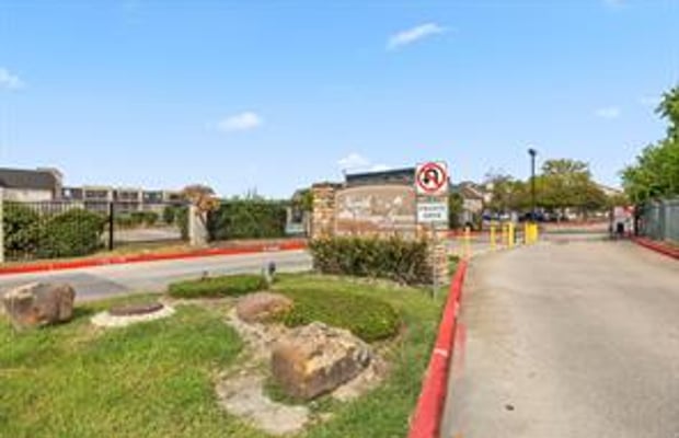 11-Unit Multifamily in Houston, TX