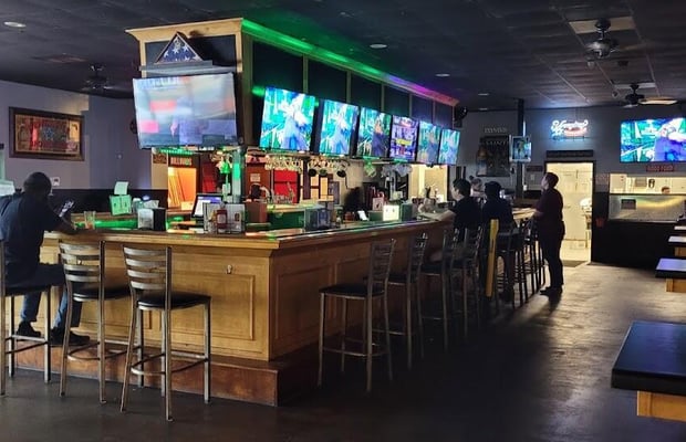 Commercial Real Estate Properties for Sale in Mississippi | Crexi