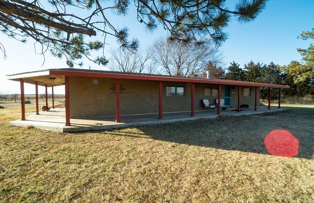Commercial Real Estate Properties Records in Pretty Prairie, KS | Crexi