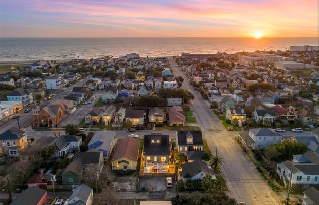 7-Unit Multifamily in Galveston, TX