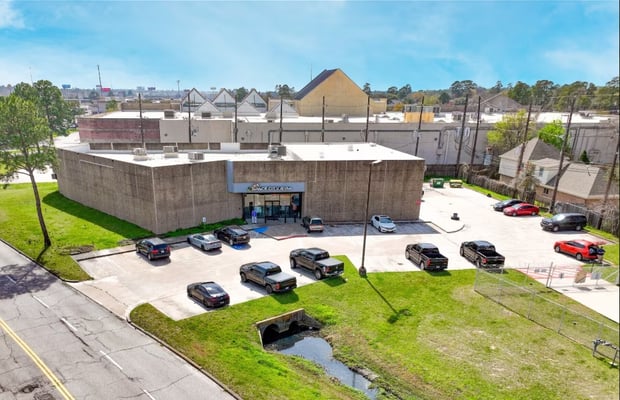 Storefronts for Sale in Humble, TX | Crexi