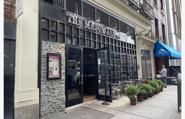 Retail Records in Ney York, NY | Crexi