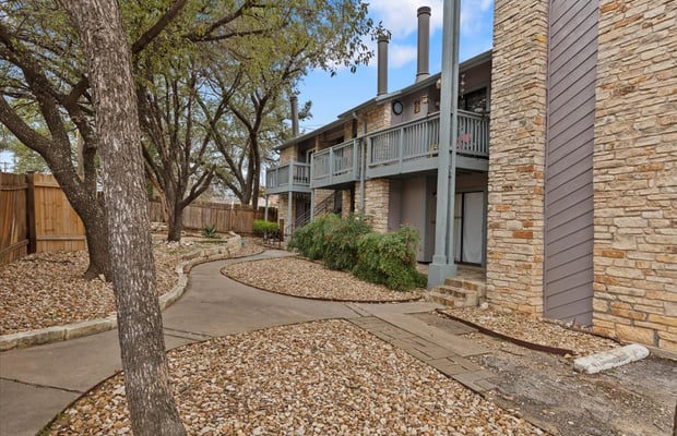 8-Unit Multifamily in Austin, TX
