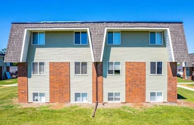 Clinton County, IA Commercial Real Estate Properties For Sale | Crexi