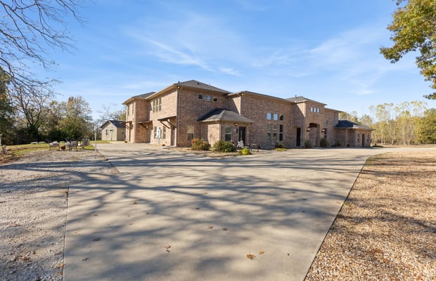 Commercial Real Estate Properties for Sale in Grayson County, TX | Crexi