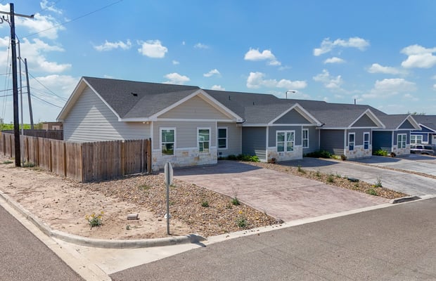 12-Unit Multifamily in La Joya, TX