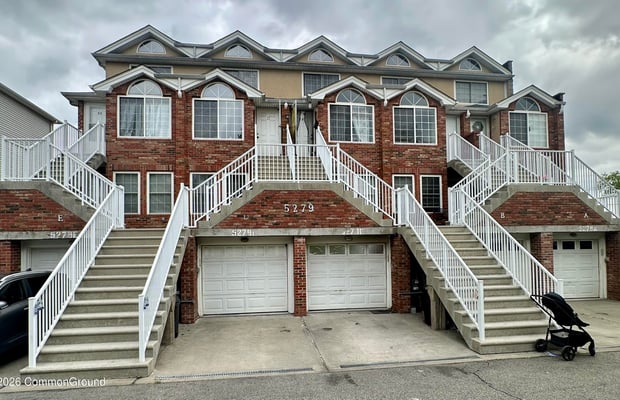 Commercial Real Estate Properties Records in Ney York, NY | Crexi
