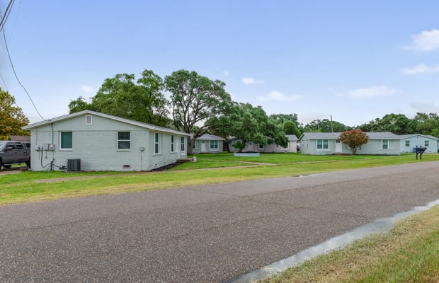 9-Unit Multifamily in Rockport, TX