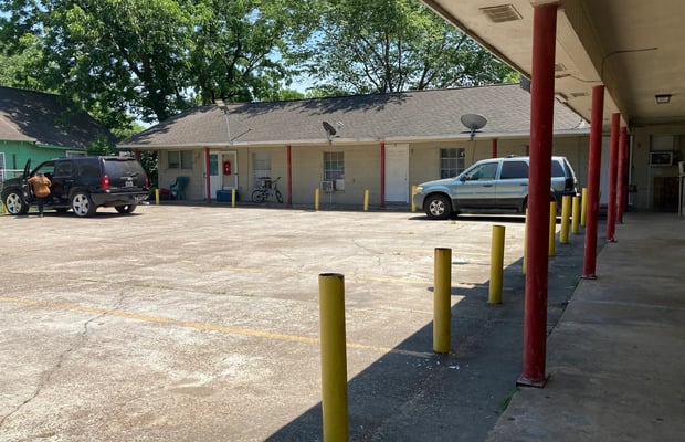17-Unit Multifamily in Houston, TX