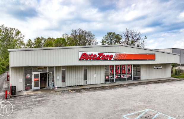 Commercial Real Estate Properties for Sale in St. Joseph, MI | Crexi