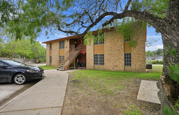 24-Unit Multifamily in Beeville, TX