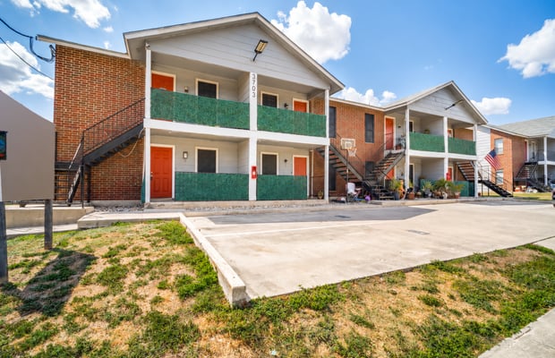 16-Unit Multifamily in San Antonio, TX