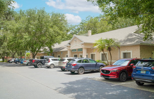Commercial Real Estate Properties Records in Brandon, FL | Crexi
