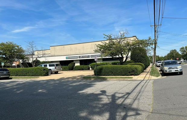 Commercial Real Estate Properties for Lease in Frederiksburg, VA | Crexi