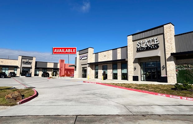 Retail Spaces for Lease in League City, TX | Crexi
