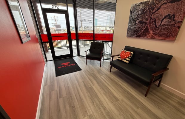 1,200 SF AVAILABLE FOR SUBLEASE