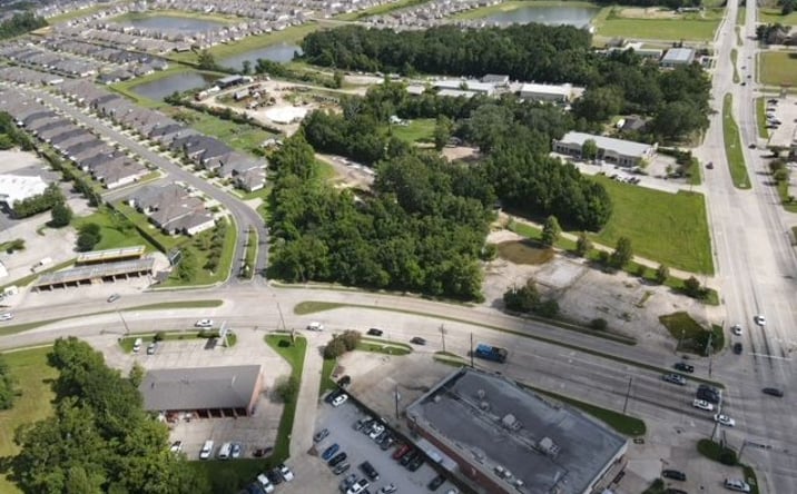 Pictures of Land property located at 14875 Coursey Blvd, Baton Rouge, LA 70816 for sales - image #1