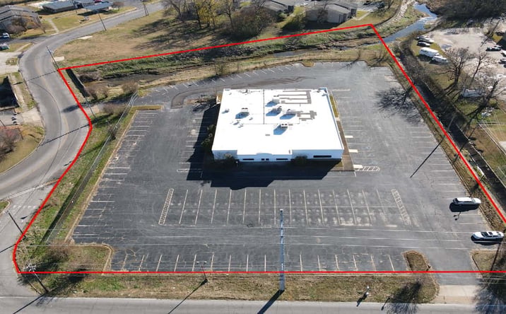 Pictures of Retail property located at 2940 E South Blvd, Montgomery, AL 36116 for sales - image #1