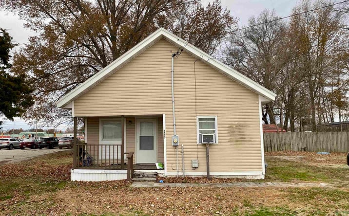 Pictures of Land property located at 1505 Scottsboro Road, Marion, IL 62959 for sales - image #1