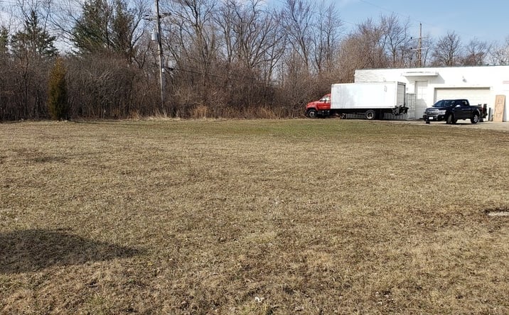 Pictures of Land property located at 935 E St Charles Rd, Lombard, IL 60148 for sales - image #1