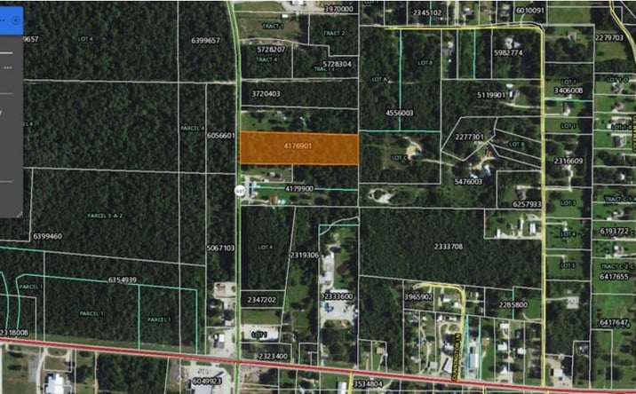 Pictures of Land property located at 47040 LA-445, Robert, LA 70455 for sales - image #1
