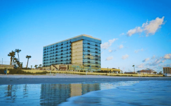Pictures of Multifamily property located at 1909 S Atlantic Ave, Daytona Beach, FL 32118 for sales - image #1