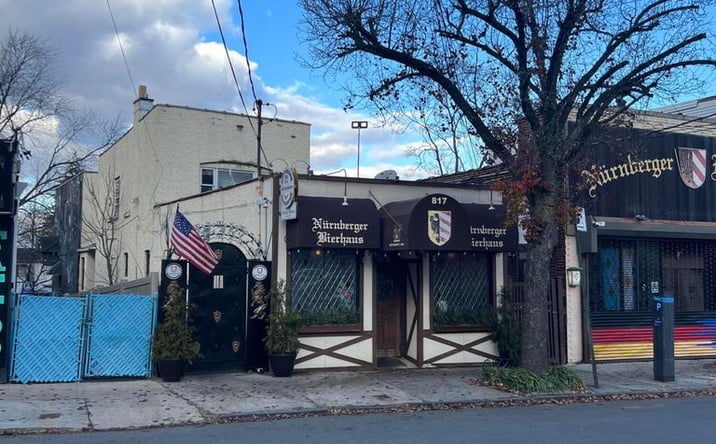 Pictures of Retail property located at 817 Castleton Ave, Staten Island, NY 10310 for sales - image #1