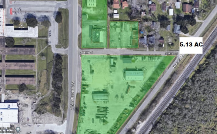 Pictures of Industrial property located at 917 US-77 BUS, Sinton, TX 78387 for sales - image #1
