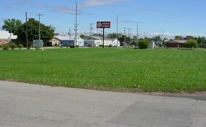 Pictures of Land property located at E Murdock Ave, Oshkosh, WI 54901 for sales - image #1