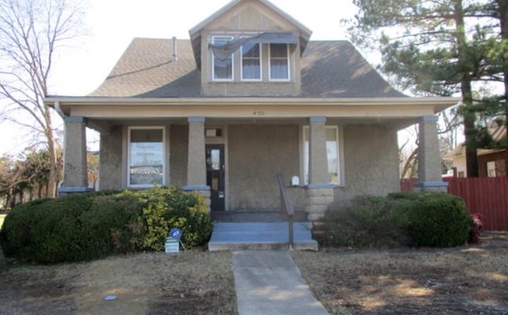 Pictures of Retail property located at 420 N Greenwood Ave, Fort Smith, AR 72901 for sales - image #1