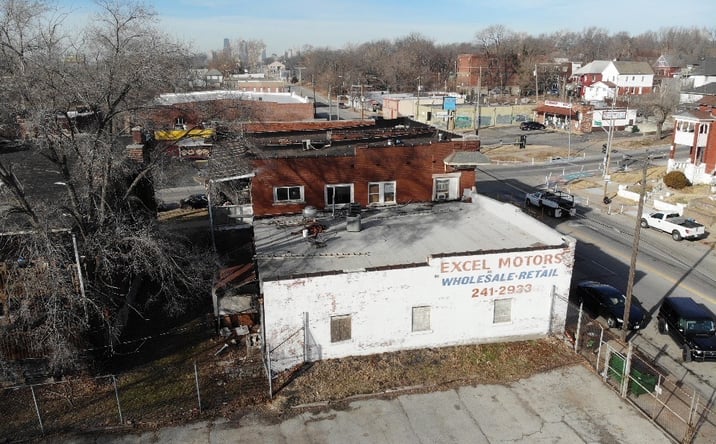 Pictures of Retail property located at 3201 E 12th St, Kansas City, MO 64127 for sales - image #1