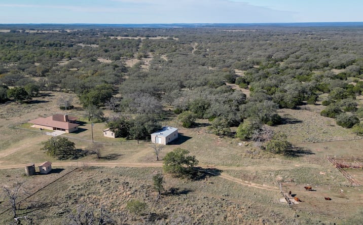 Pictures of Land property located at 2334 CR 105, Lampasas, TX 78611 for sales - image #1