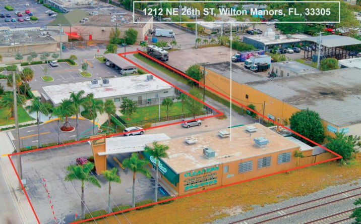Pictures of Retail property located at 1212 NE 26th St, Wilton Manors, FL 33305 for sales - image #1