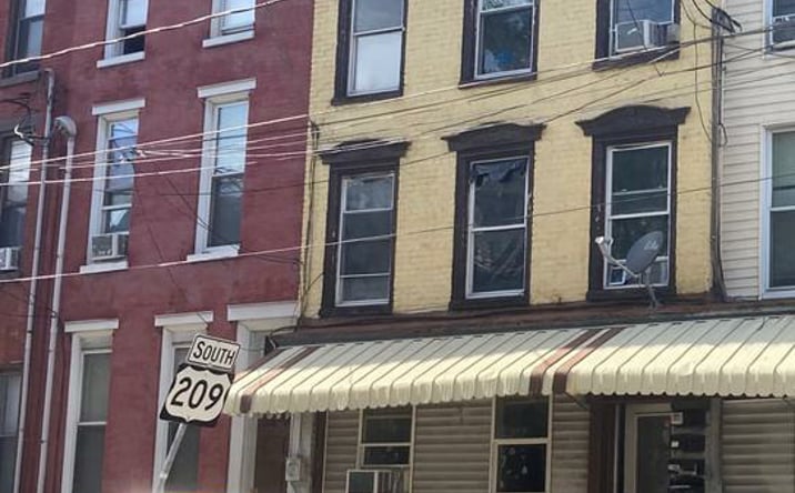 Pictures of Multifamily property located at 716 - 718 W Market St, Pottsville, PA 17901 for sales - image #1