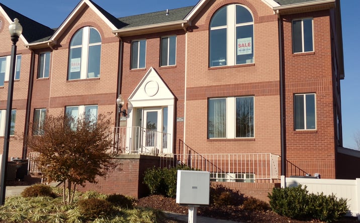 Pictures of Office property located at 22648 Glenn Dr, Sterling, VA 20164 for sales - image #1