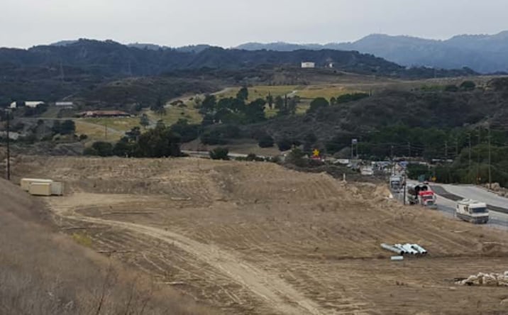 Pictures of Land property located at 14 Freeway @ Sierra Hwy, Santa Clarita, CA 91321 for sales - image #1