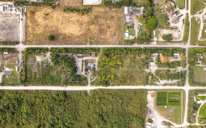 Pictures of Land property located at 16050 SW 206th Ave, Miami, FL 33187 for sales - image #1