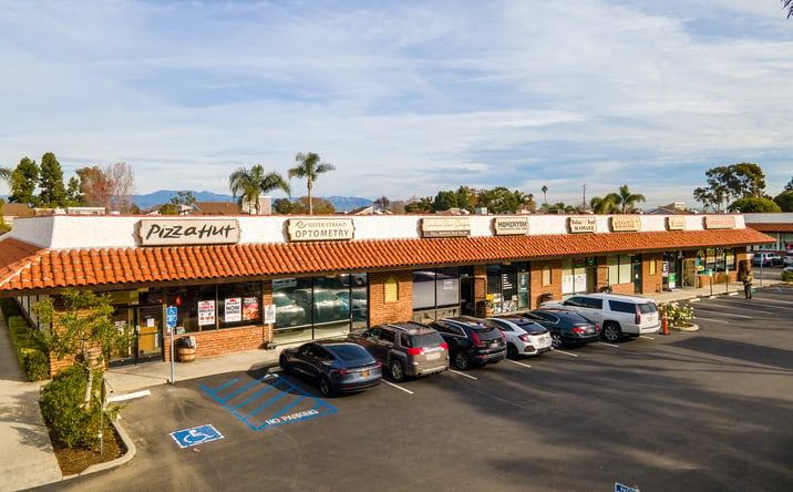 Pictures of Retail property located at 453 W Channel Islands Blvd, Port Hueneme, CA 93041 for sales - image #1