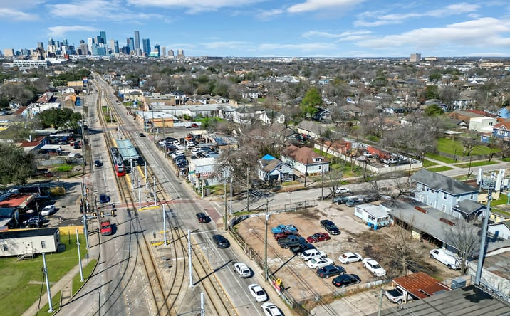 Pictures of Industrial property located at 5601 Harrisburg Blvd, Houston, TX 77011 for sales - image #1