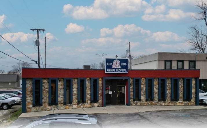 Pictures of Office property located at 1837 W Alexis Rd, Toledo, OH 43613 for sales - image #1