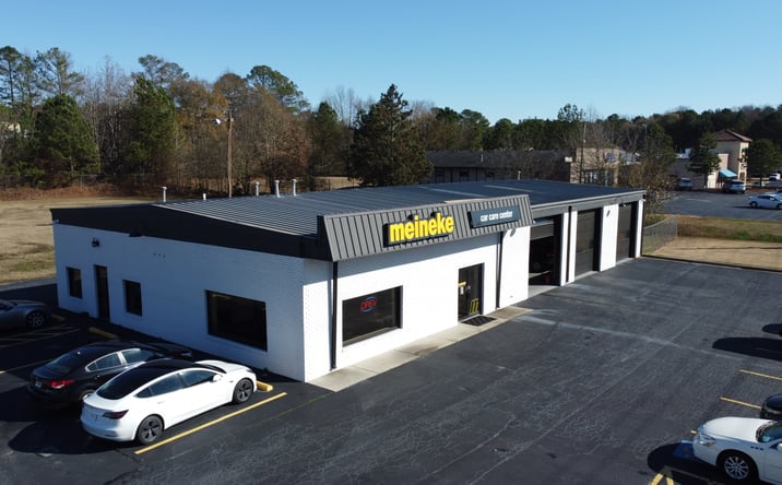Pictures of Retail property located at 686 Grayson Hwy, Lawrenceville, GA 30046 for sales - image #1