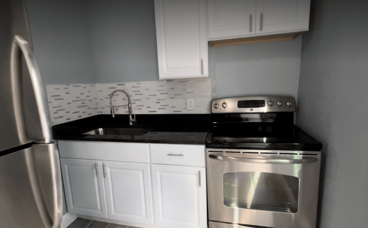 Pictures of Multifamily property located at 117 Bellevue Ave, Daytona Beach, FL 32114 for sales - image #1