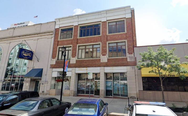 image of property at 230 S MICHIGAN ST South Bend IN 46601-2002