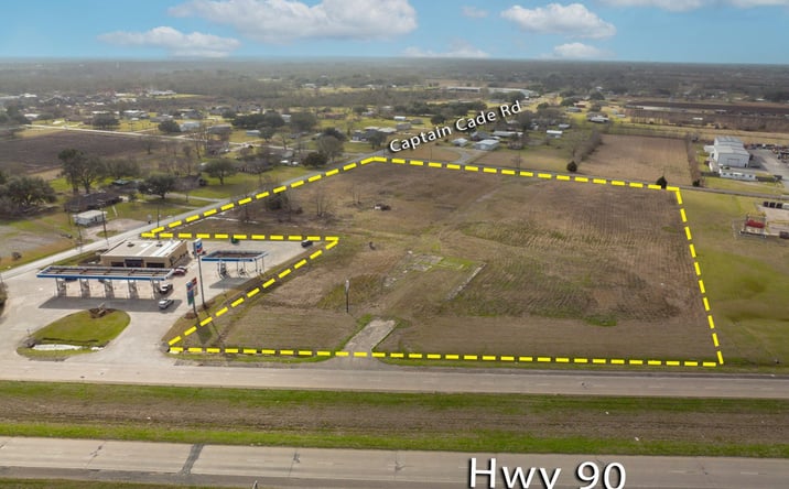 Pictures of Land property located at 8100 US-90, New Iberia, LA 70560 for sales - image #1