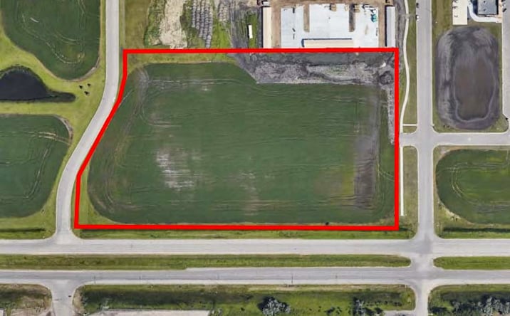 Pictures of Land property located at US-10, Dilworth, MN 56529 for sales - image #1